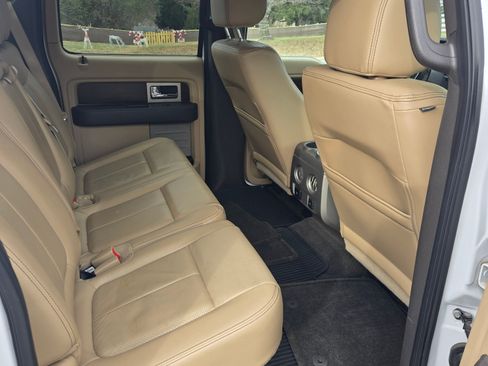 Used 2012 Ford F150 Lariat w/ Lariat Chrome Pkg image 13