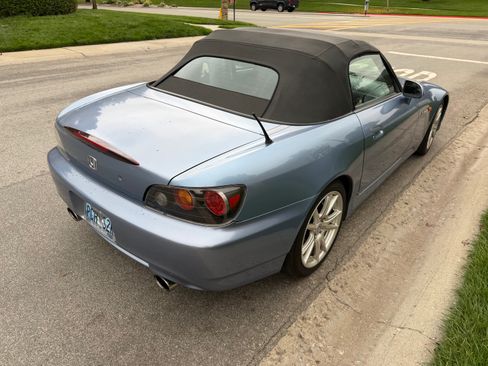Used 2005 Honda S2000 image 18