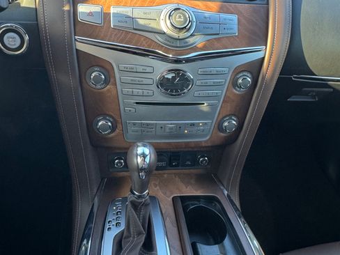 Used 2016 INFINITI QX80 Limited image 12