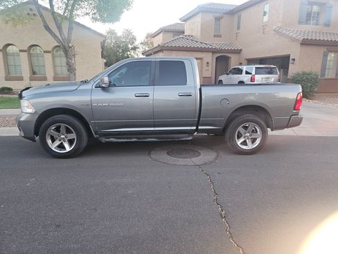 Used 2012 RAM 1500 Sport w/ Sport Premium Group image 4