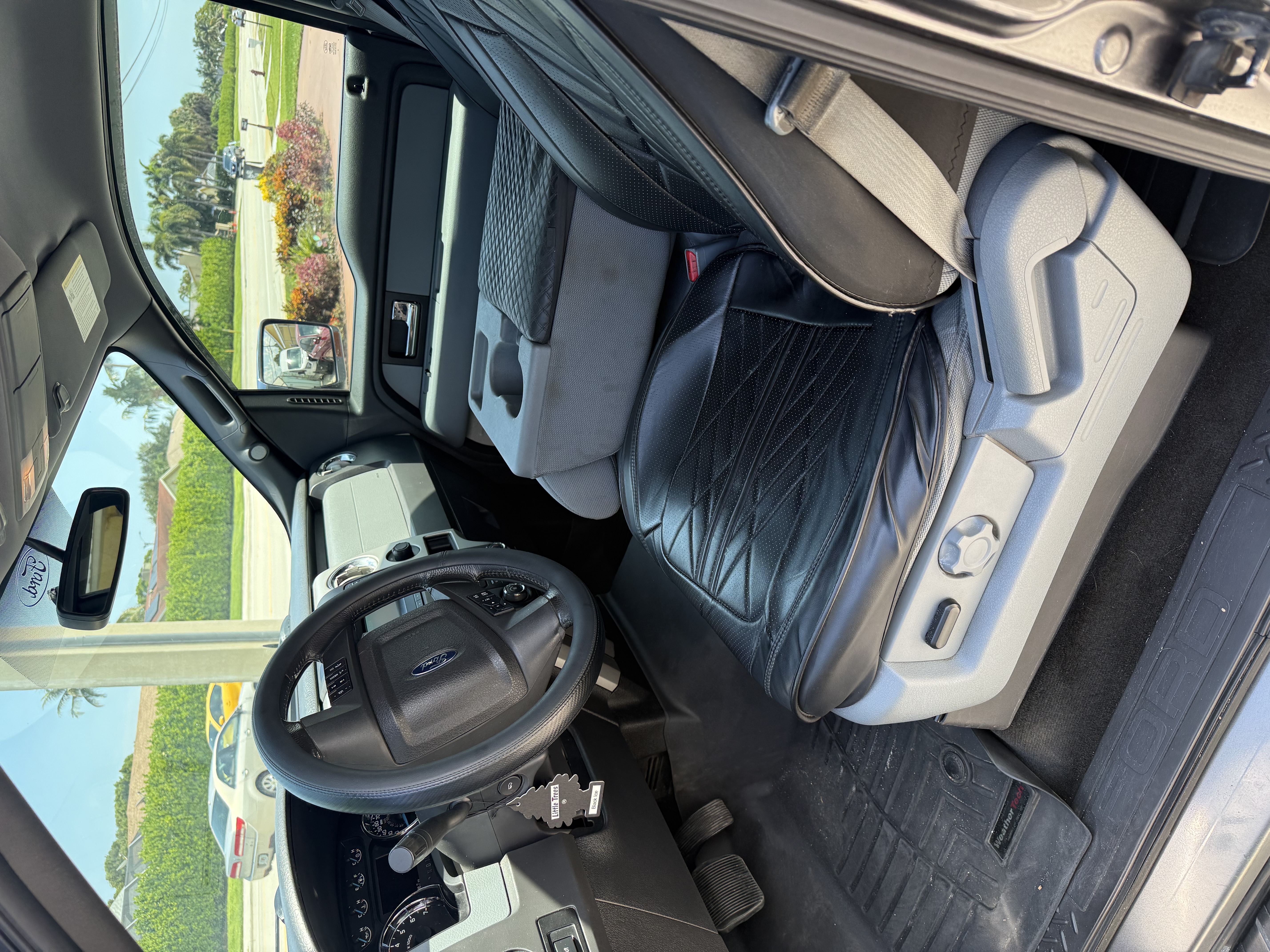 Used 2014 Ford F150 XLT w/ XLT Chrome Package RWD image 19