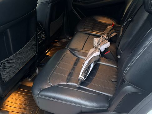 Used 2019 Mercedes-Benz GLS 450 4MATIC image 10