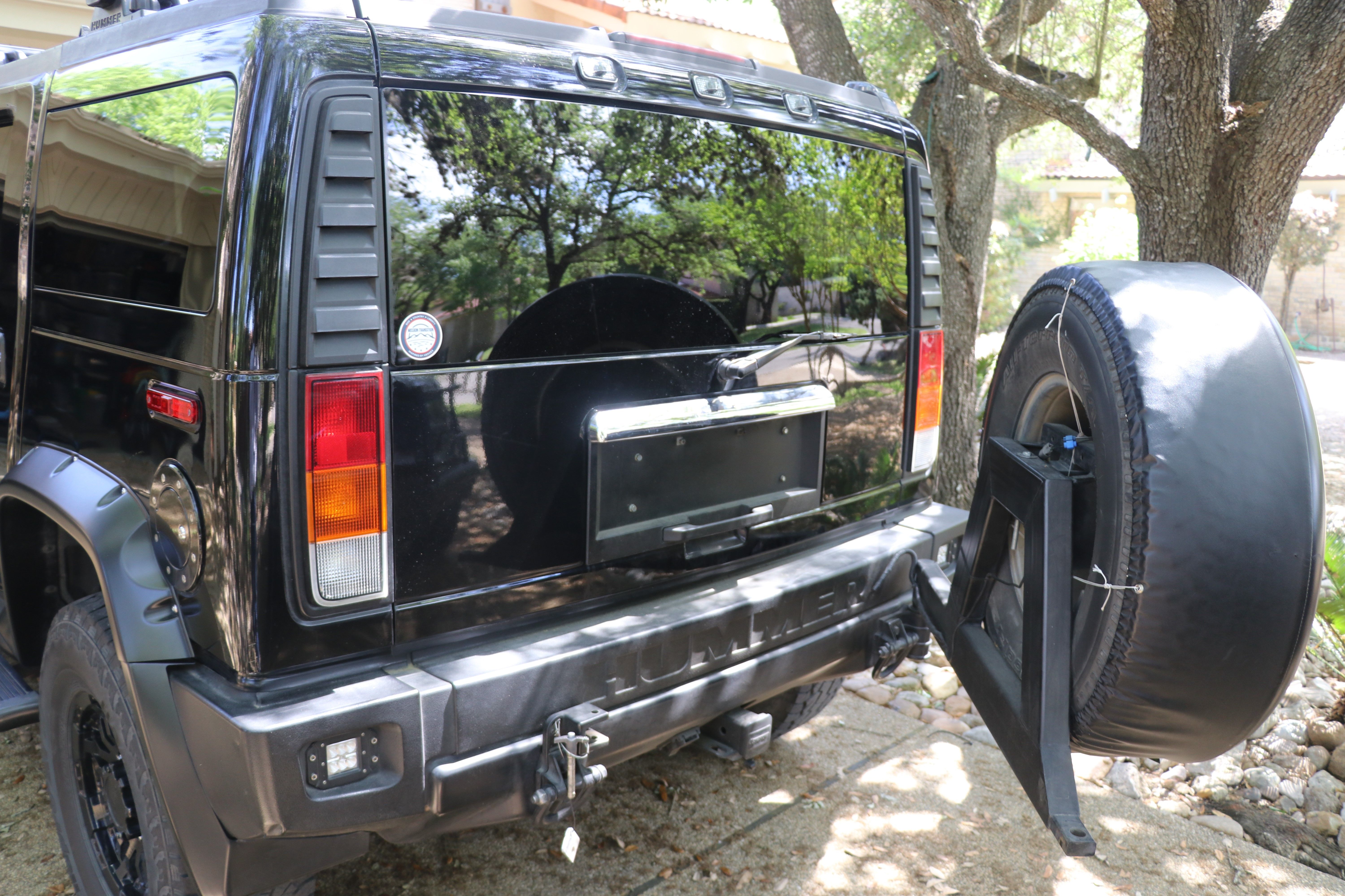 Used 2004 HUMMER H2 w/ Preferred Equipment Group AWD/4WD image 16