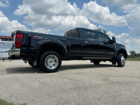 Used 2022 Ford F450 King Ranch w/ King Ranch Ultimate Package image 6