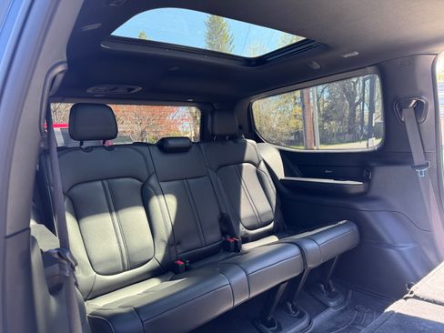 Used 2022 Jeep Wagoneer Series I image 8