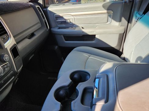 Used 2013 RAM 1500 Classic SLT w/ Remote Start & Security Group image 4