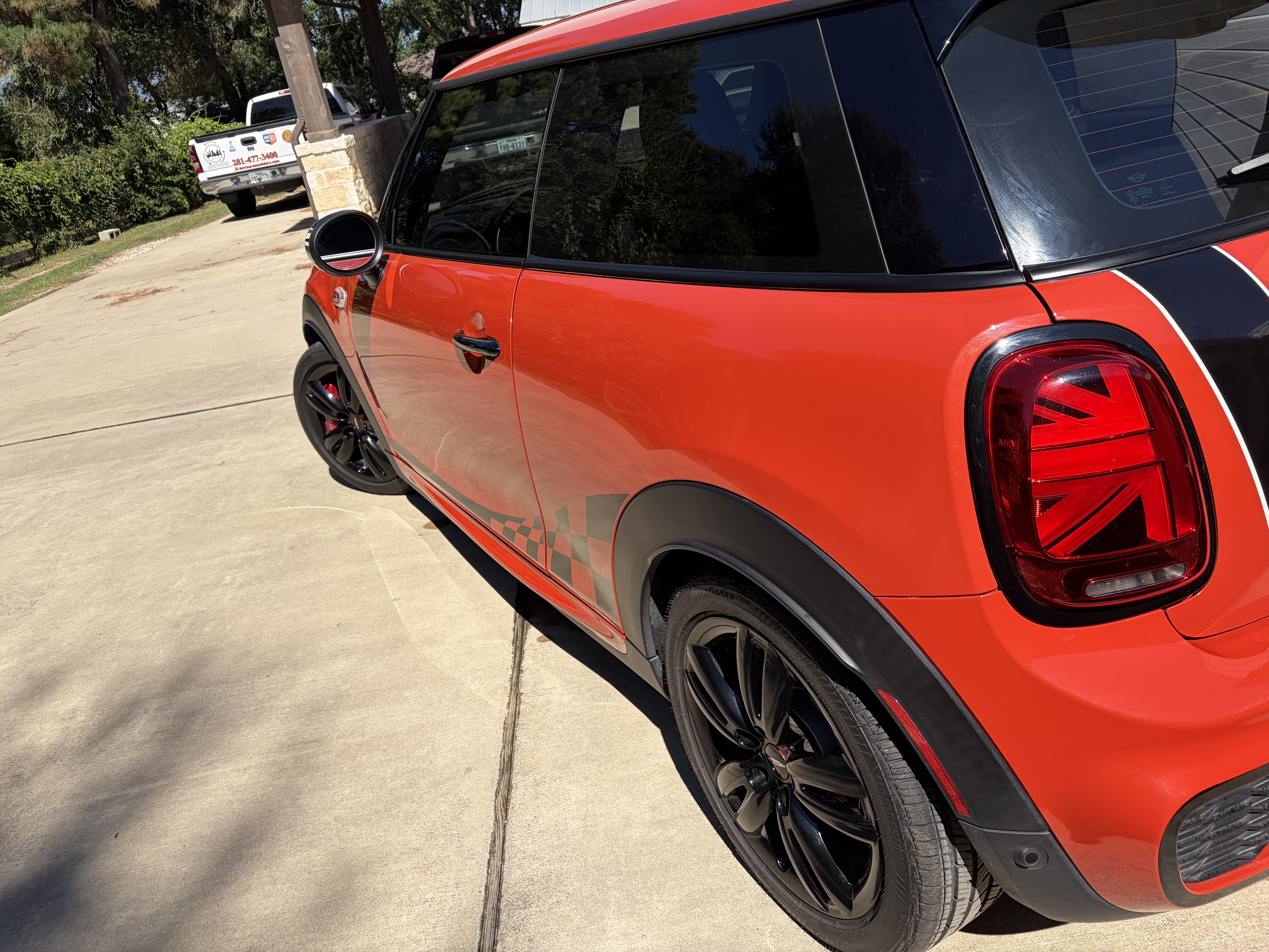 Used 2019 MINI Cooper John Cooper Works w/ Storage Package FWD image 14