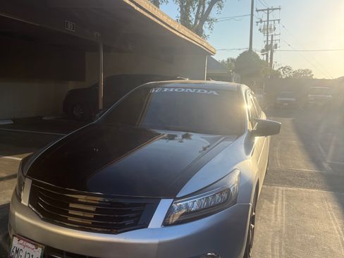 Used 2010 Honda Accord EX image 4