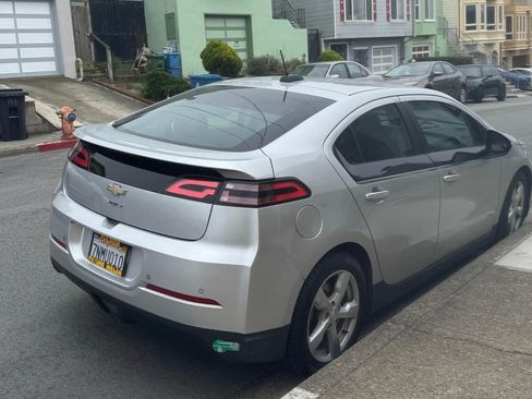 Used 2015 Chevrolet Volt Premium w/ Premium Trim Package image 1
