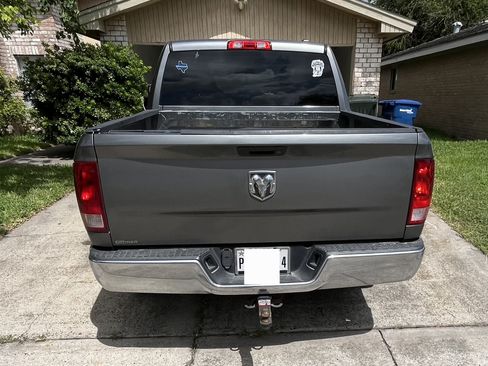 Used 2011 RAM 1500 ST w/ ST Popular Equipment Group image 2