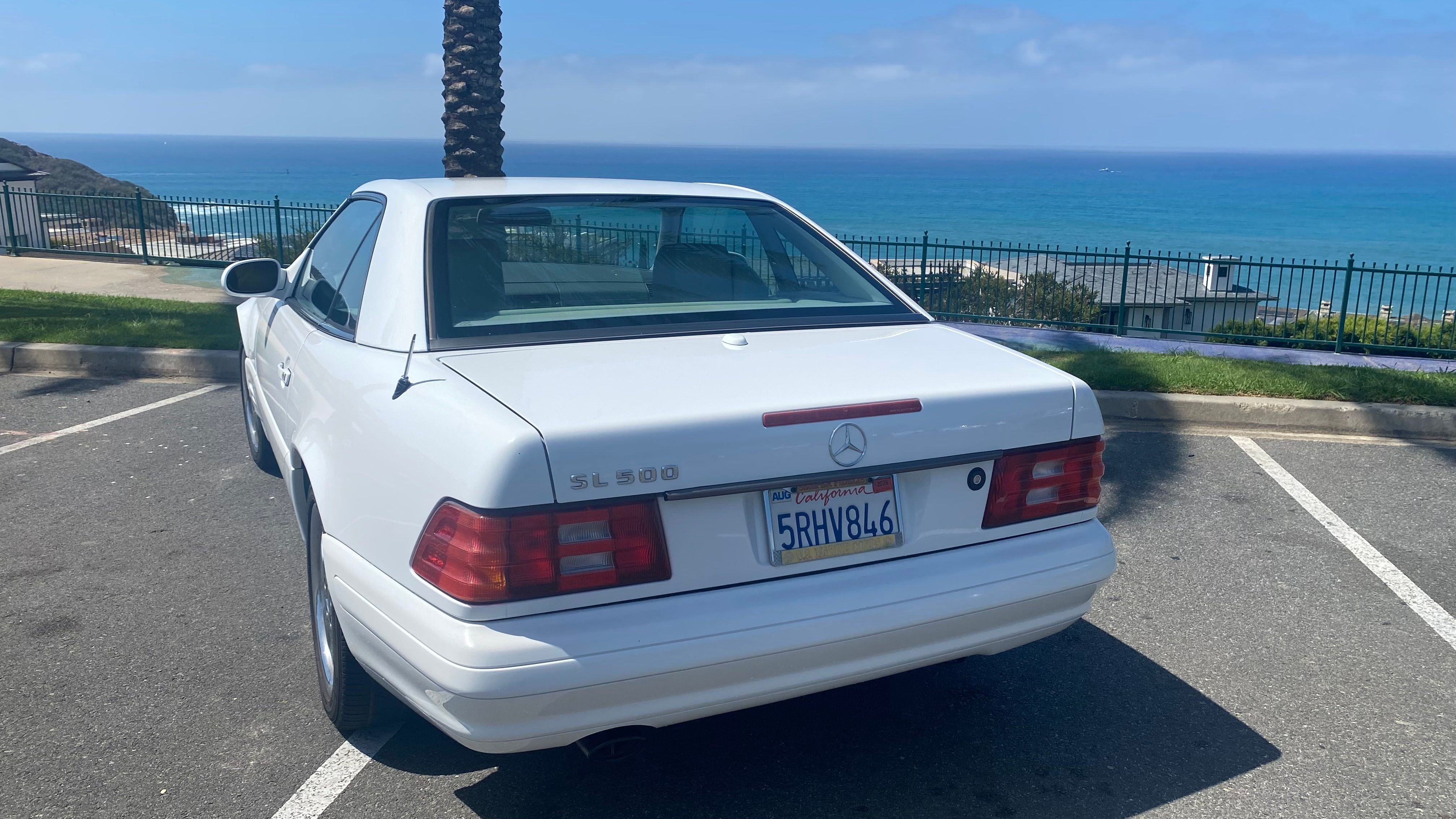 Used 2000 Mercedes-Benz SL 500 image 2