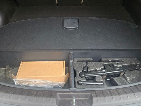 Used 2016 Hyundai Santa Fe Sport w/ Option Group 02 image 15