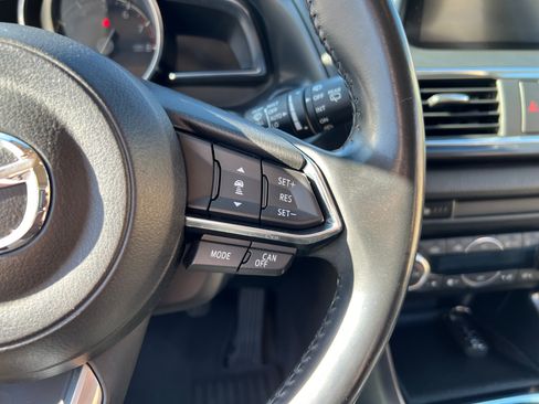 Used 2018 MAZDA MAZDA3 Grand Touring w/ Premium Equipment Package image 20