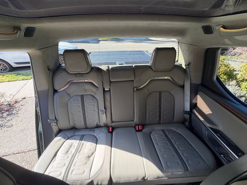 Used 2023 Rivian R1T Adventure image 25