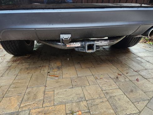 Used 2011 Jeep Grand Cherokee Laredo image 12