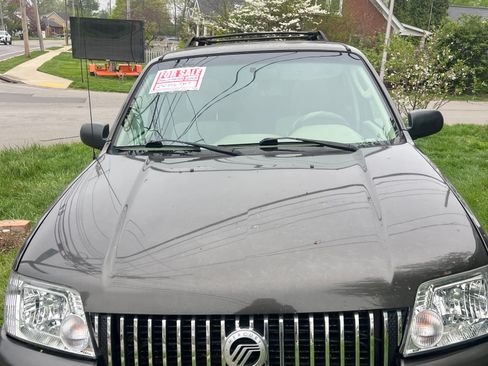 Used 2005 Mercury Mariner 2WD V6 image 4