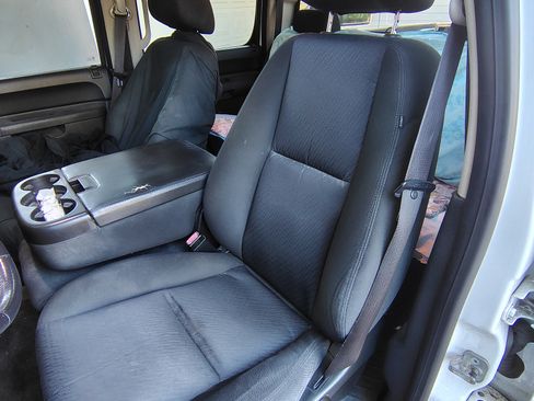 Used 2010 GMC Sierra 1500 SLE w/ Power Pack Plus image 13