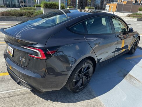 Used 2024 Tesla Model 3 Performance AWD/4WD image 10