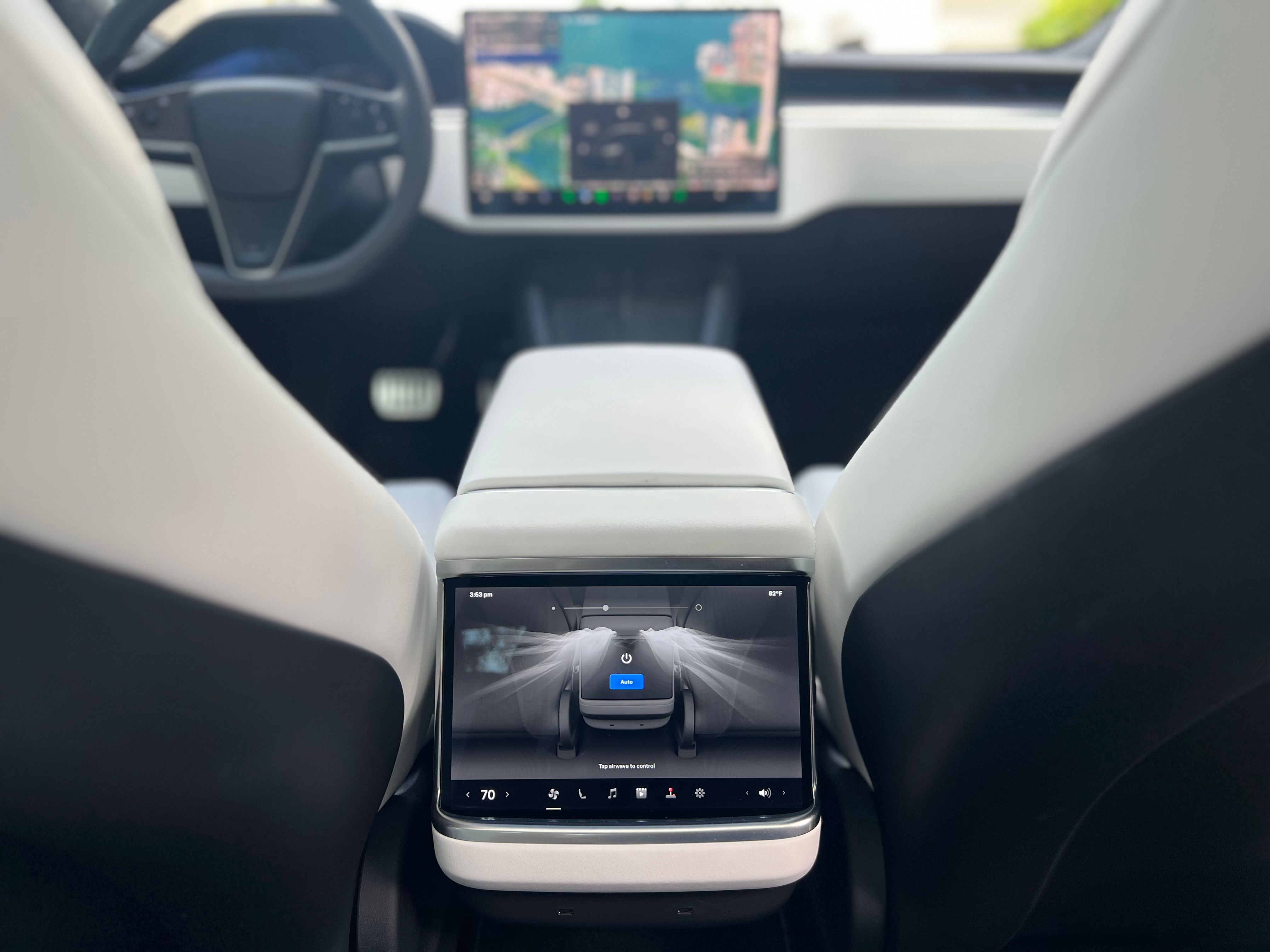 Used 2023 Tesla Model S Plaid AWD/4WD image 28
