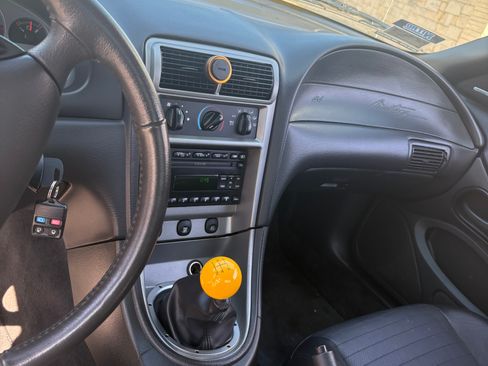 Used 2003 Ford Mustang Mach 1 image 8