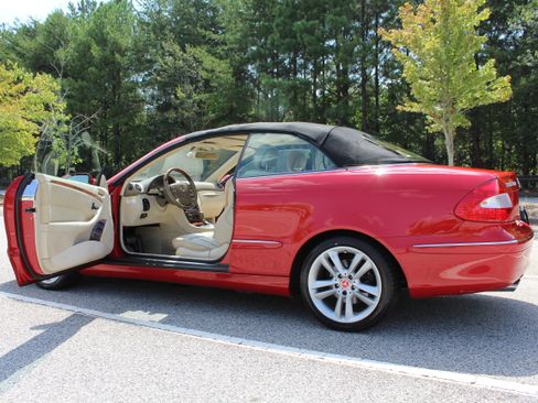 Used 2008 Mercedes-Benz CLK 350 Cabriolet image 12