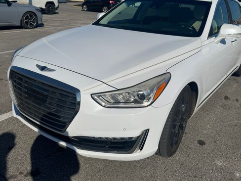 Used 2017 Genesis G90 3.3T Premium image 9
