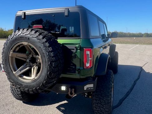 Used 2022 Ford Bronco Wildtrak image 10