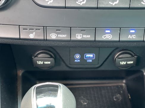 Used 2016 Hyundai Tucson Sport image 16