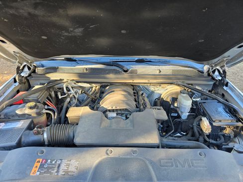 Used 2018 GMC Yukon XL SLT w/ Open Road Package image 22