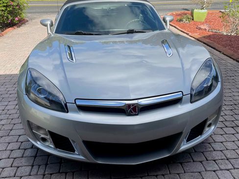 Used 2007 Saturn Sky Red Line RWD image 4