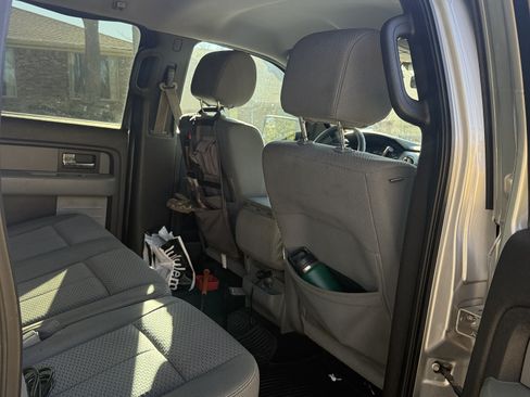 Used 2013 Ford F150 XLT image 2