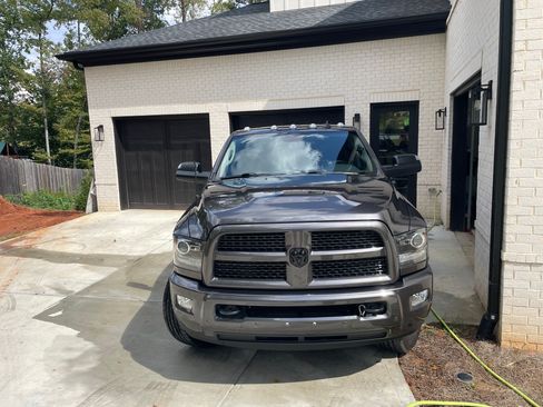 Used 2016 RAM 2500 Laramie w/ Sport Appearance Group image 2