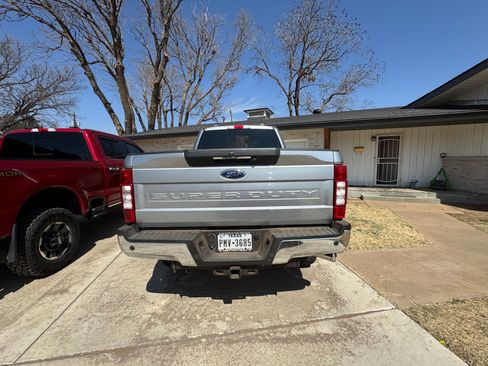 Used 2021 Ford F250 Lariat w/ Tremor Off-Road Package image 4