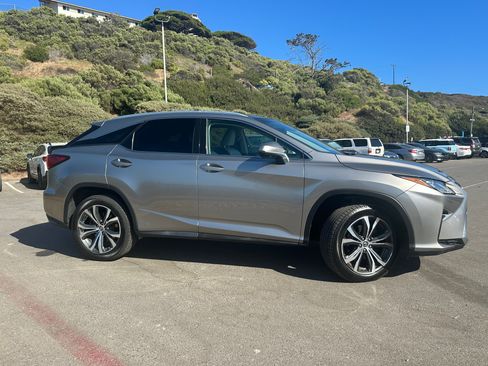Used 2018 Lexus RX 350 FWD w/ Premium Package image 1