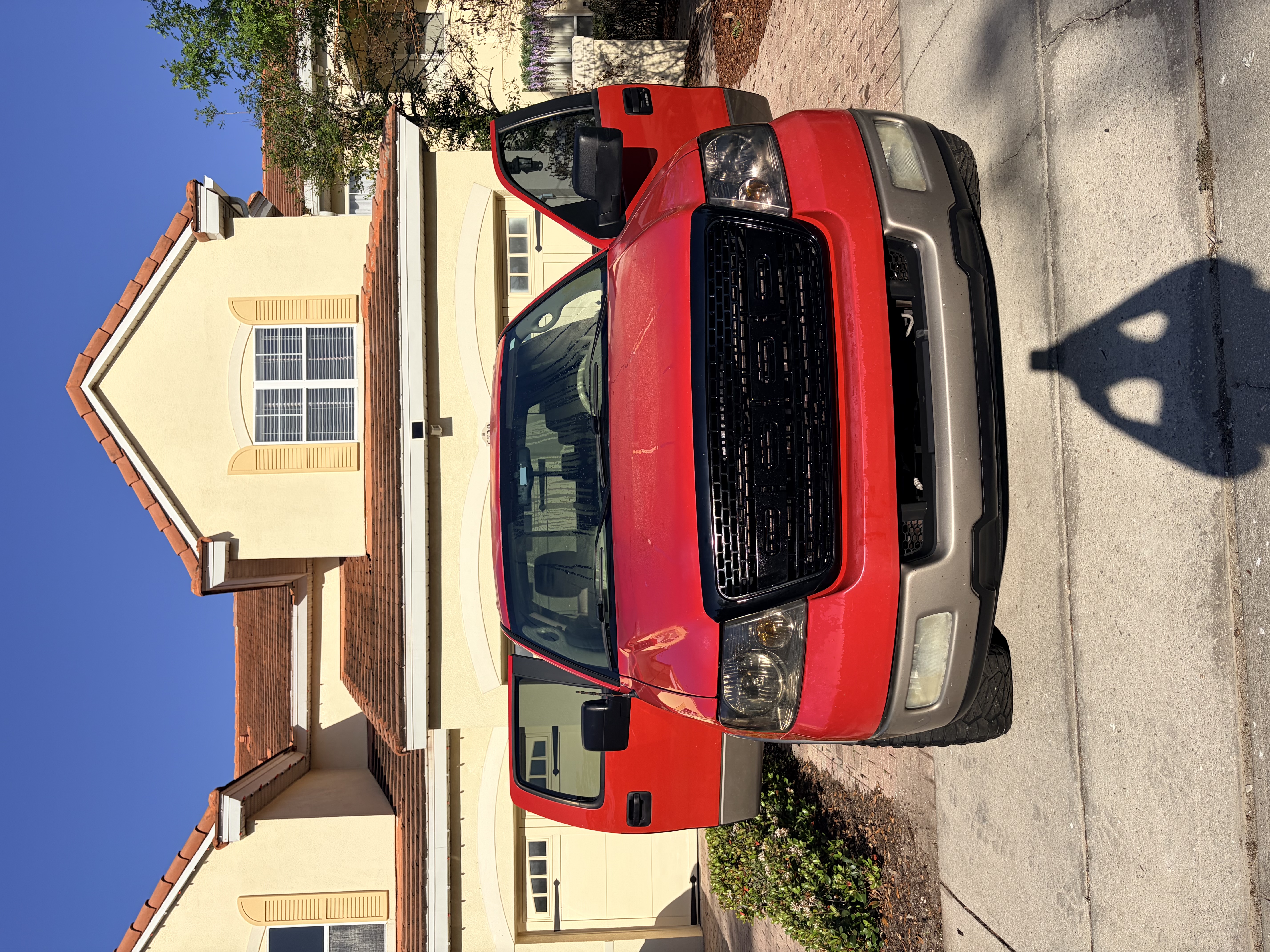 Used 2005 Ford F150 Lariat RWD image 6