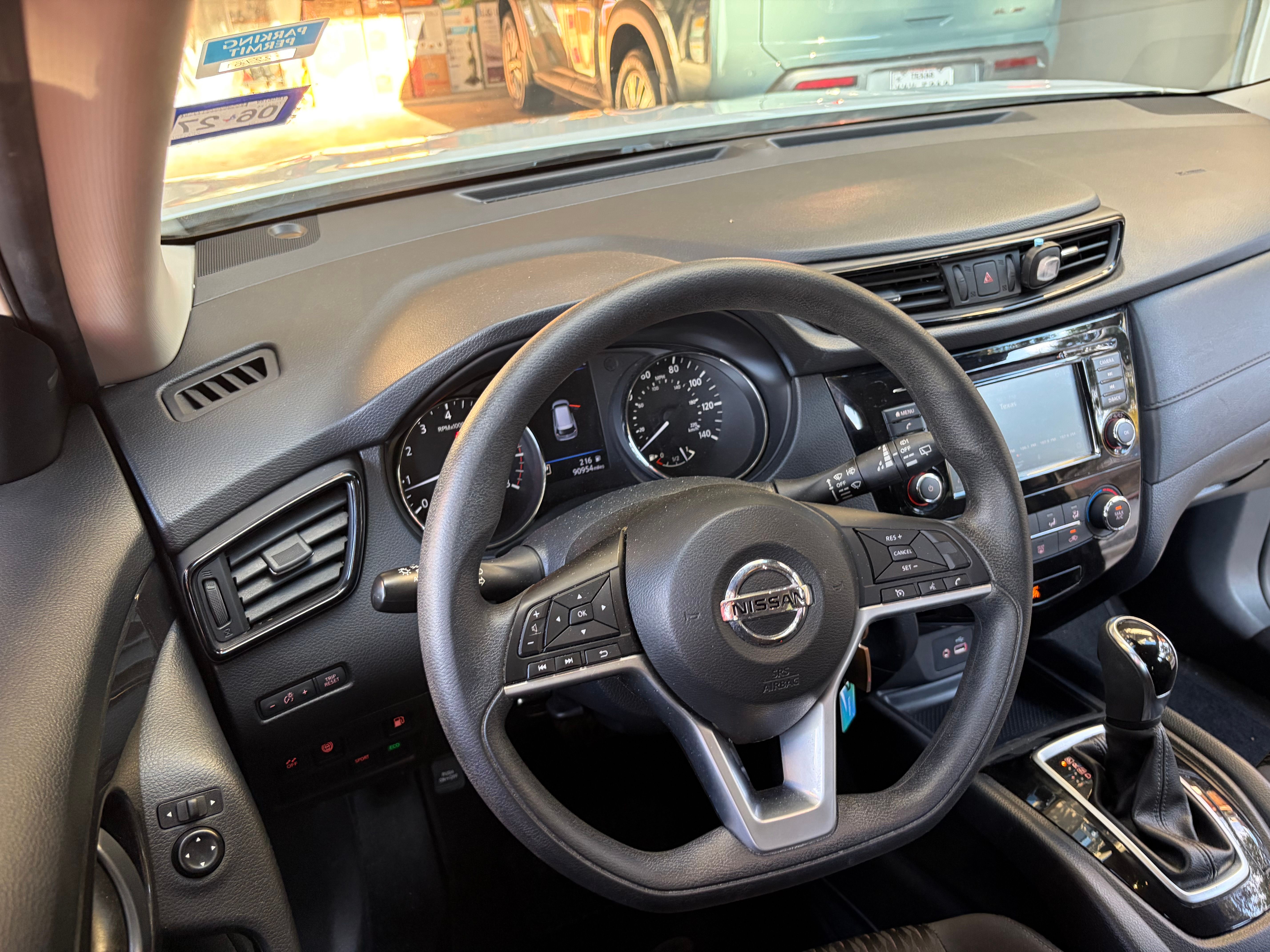 Used 2019 Nissan Rogue S FWD image 16