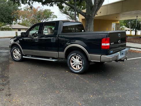Used 2004 Ford F150 Lariat image 2
