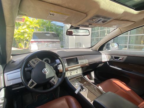 Used 2011 Jaguar XF Supercharged image 18