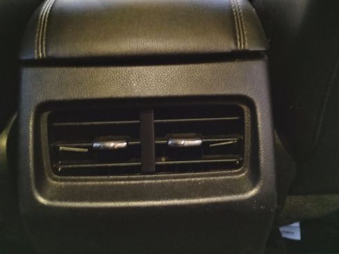 Used 2016 Ford Edge SEL w/ Equipment Group 201A image 10