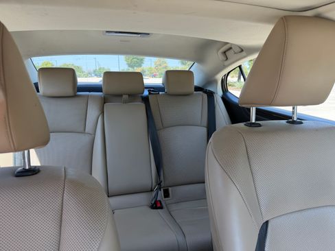 Used 2019 Lexus ES 350 w/ Premium Package FWD image 10