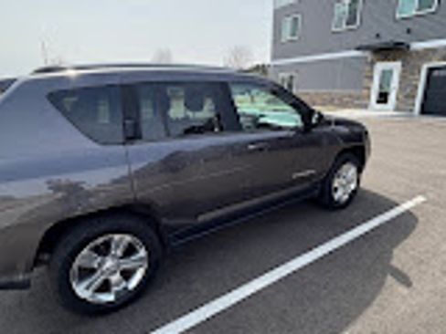 Used 2016 Jeep Compass Sport w/ Power Value Group image 2