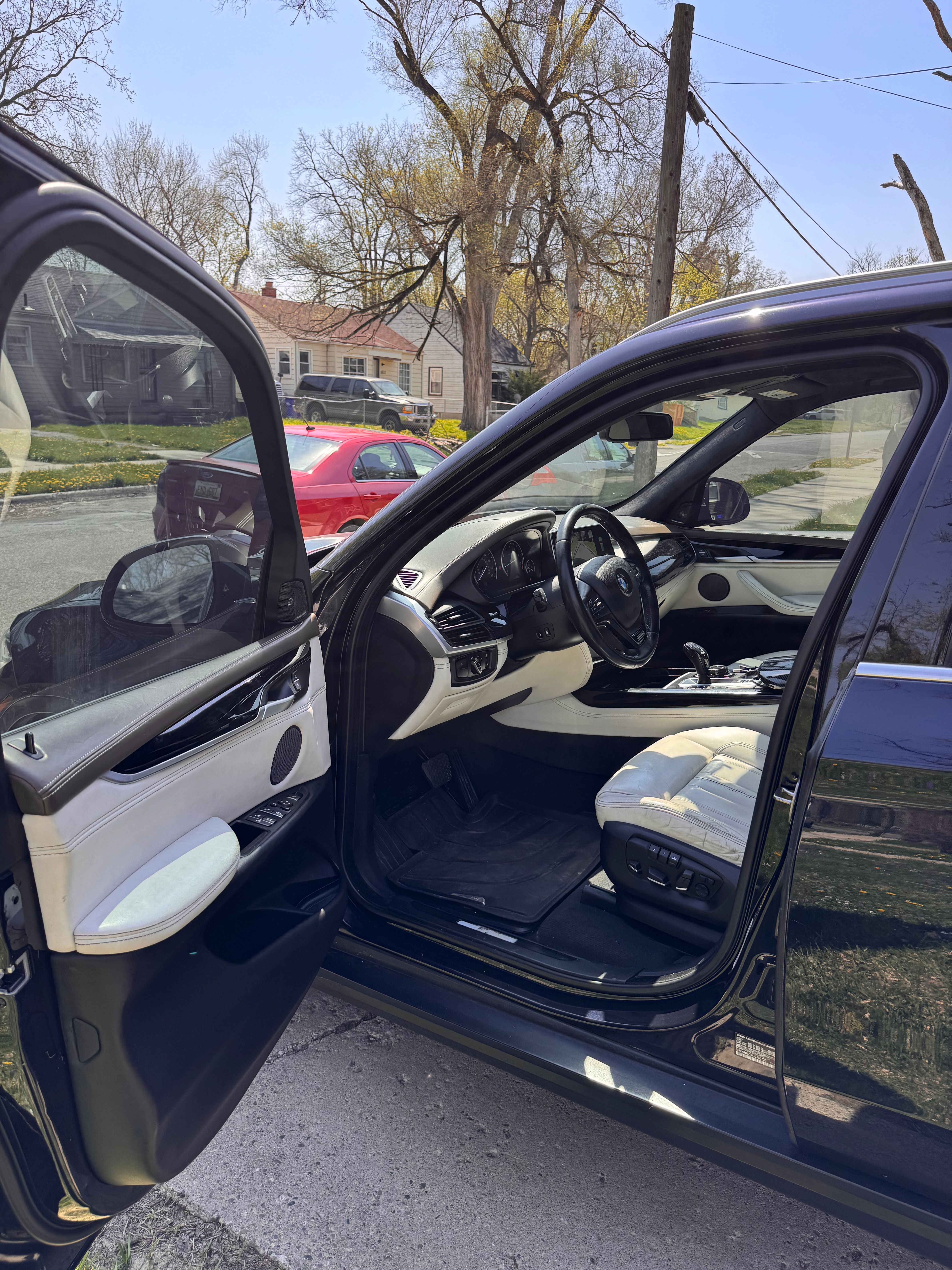 Used 2016 BMW X5 xDrive50i AWD/4WD image 6
