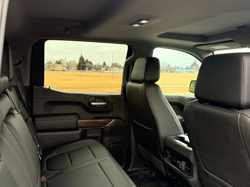 Used 2019 Chevrolet Silverado 1500 LT Trail Boss image 12