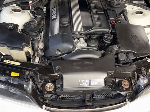 Used 2005 BMW 330Ci Convertible image 20