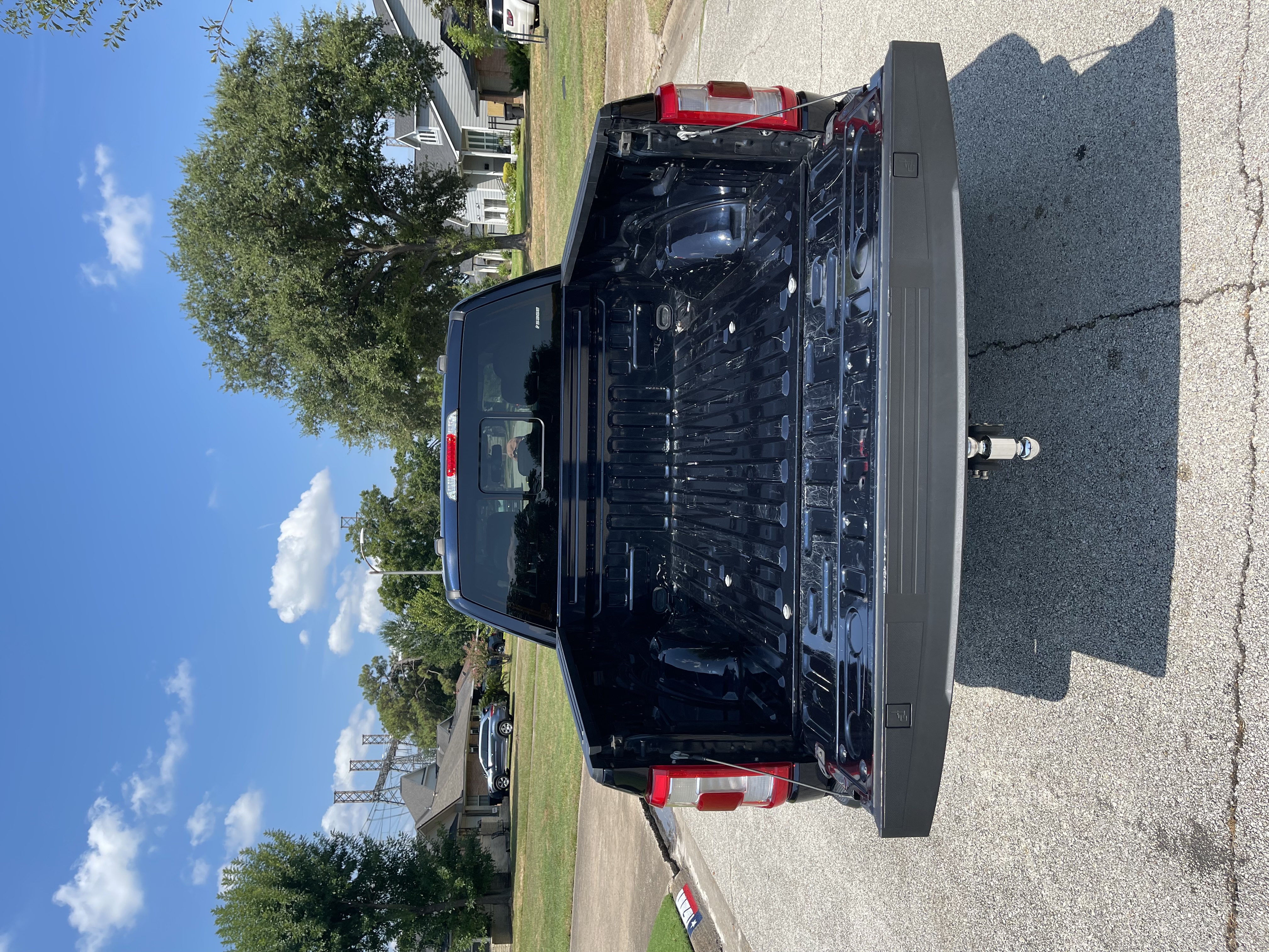 Used 2021 Ford F150 Lariat RWD image 11