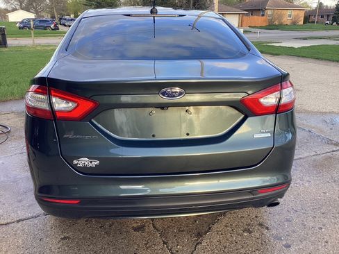Used 2015 Ford Fusion SE w/ Equipment Group 202A image 5