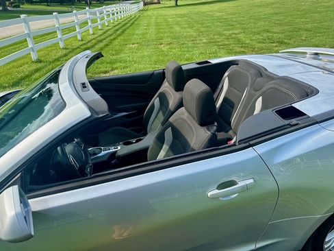 Used 2017 Chevrolet Camaro LT w/ RS Package image 16