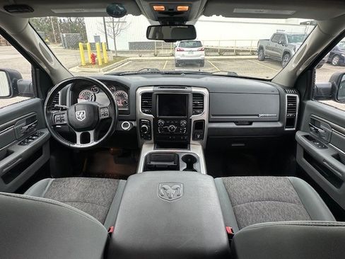 Used 2018 RAM 1500 Big Horn image 11