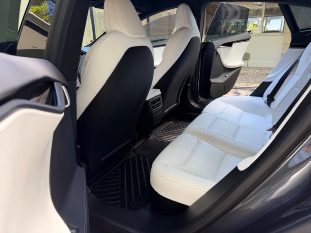 Used 2020 Tesla Model S Performance AWD/4WD image 8