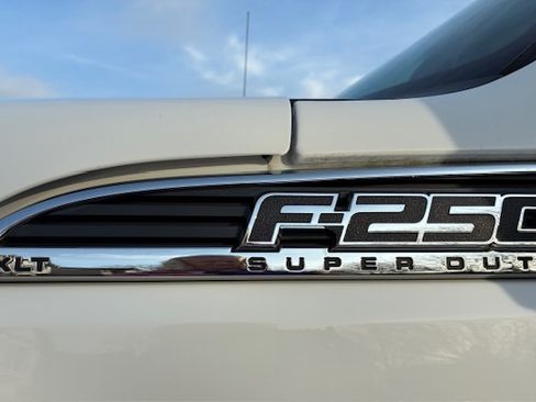 Used 2013 Ford F250 XLT image 6